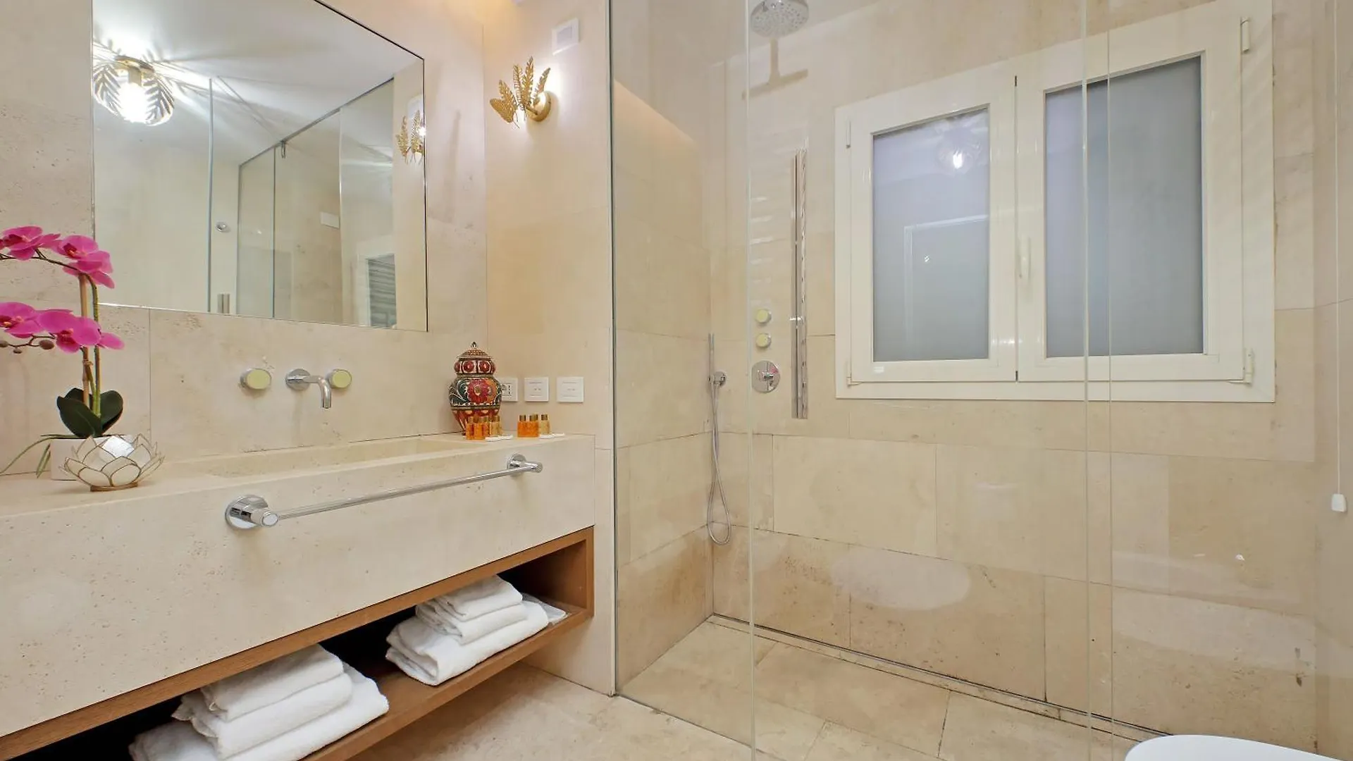 Luxury Domus Apartment 2 Roma